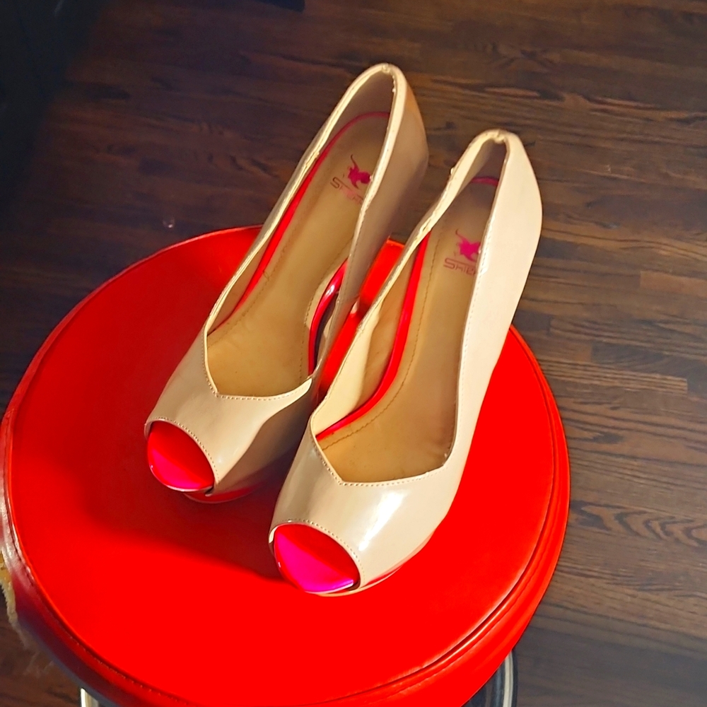 Heels size 8 open toe